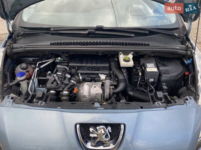 Синий Пежо 5008, объемом двигателя 1.6 л и пробегом 228 тыс. км за 7400 $, фото 33 на Automoto.ua