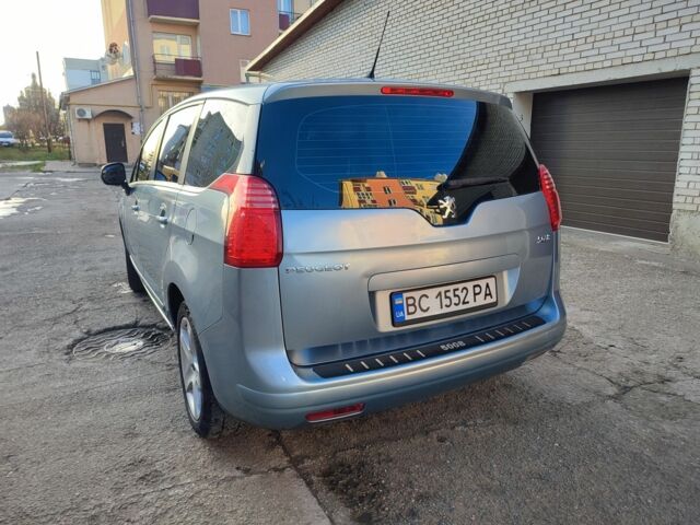 Синий Пежо 5008, объемом двигателя 1.6 л и пробегом 300 тыс. км за 7250 $, фото 2 на Automoto.ua