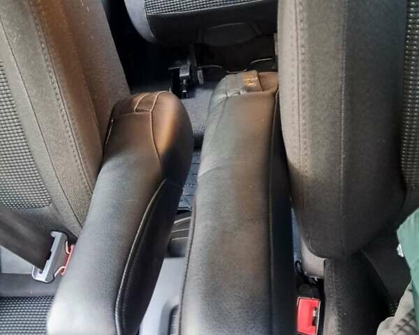 Синий Пежо 5008, объемом двигателя 1.56 л и пробегом 216 тыс. км за 7200 $, фото 2 на Automoto.ua