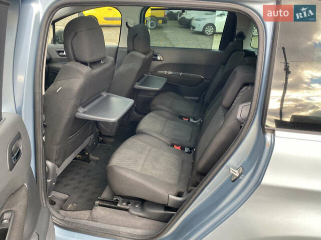 Синий Пежо 5008, объемом двигателя 1.6 л и пробегом 228 тыс. км за 7400 $, фото 16 на Automoto.ua