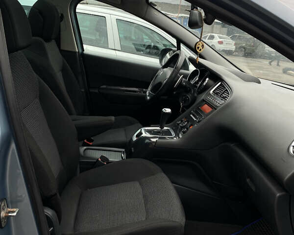 Синій Пежо 5008, об'ємом двигуна 1.6 л та пробігом 283 тис. км за 7100 $, фото 8 на Automoto.ua