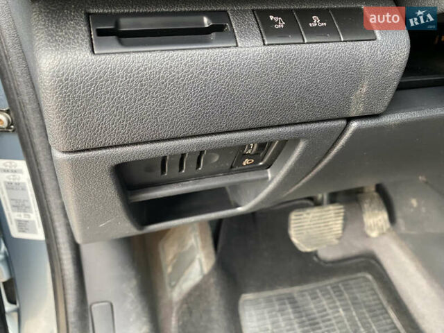 Синий Пежо 5008, объемом двигателя 1.6 л и пробегом 228 тыс. км за 7400 $, фото 23 на Automoto.ua