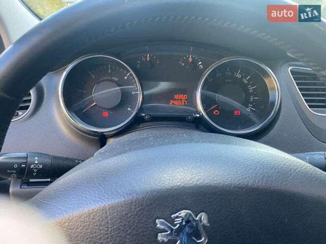 Пежо 5008 2010 в Львове на Automoto.ua Синий Пежо 5008, объемом двигателя 1.6 л и пробегом 247 тыс. км за 7200 $, фото 5 на Automoto.ua