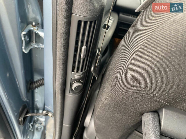 Синий Пежо 5008, объемом двигателя 1.6 л и пробегом 228 тыс. км за 7400 $, фото 19 на Automoto.ua