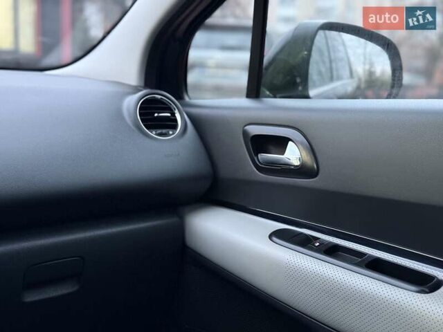 Синий Пежо 5008, объемом двигателя 1.56 л и пробегом 251 тыс. км за 6950 $, фото 80 на Automoto.ua