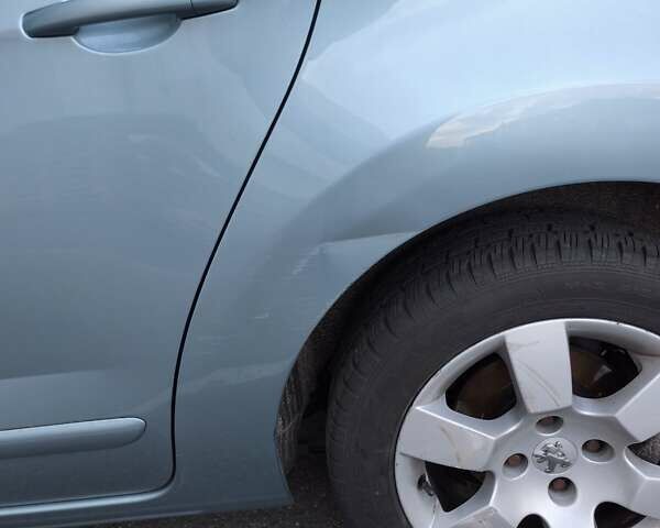 Синий Пежо 5008, объемом двигателя 2 л и пробегом 199 тыс. км за 6500 $, фото 29 на Automoto.ua