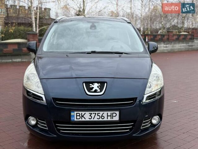 Синий Пежо 5008, объемом двигателя 1.56 л и пробегом 251 тыс. км за 6950 $, фото 10 на Automoto.ua