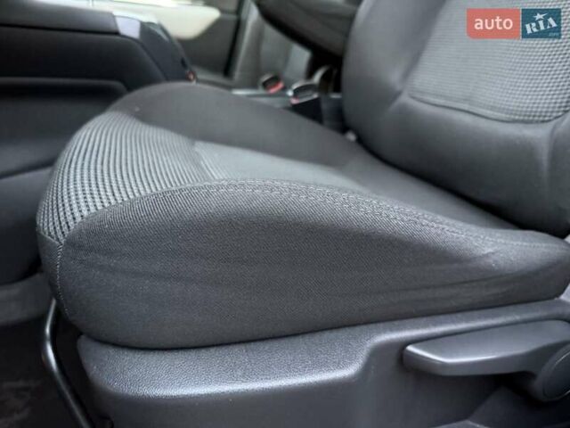 Синий Пежо 5008, объемом двигателя 1.56 л и пробегом 251 тыс. км за 6950 $, фото 62 на Automoto.ua