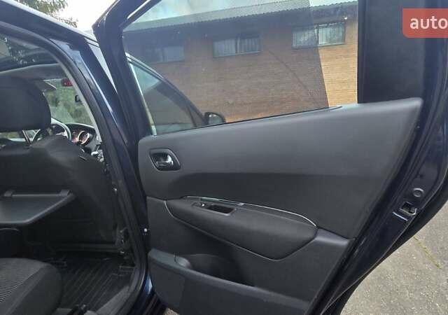 Пежо 5008 2011 в Трускавце на Automoto.ua Синий Пежо 5008, объемом двигателя 1.6 л и пробегом 223 тыс. км за 8500 $, фото 35 на Automoto.ua