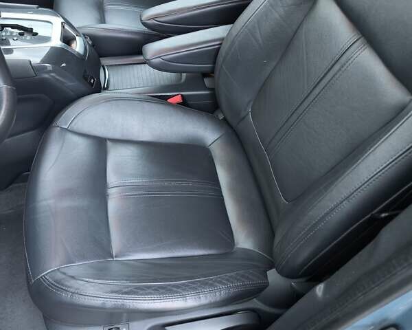 Синий Пежо 5008, объемом двигателя 2 л и пробегом 199 тыс. км за 6500 $, фото 7 на Automoto.ua