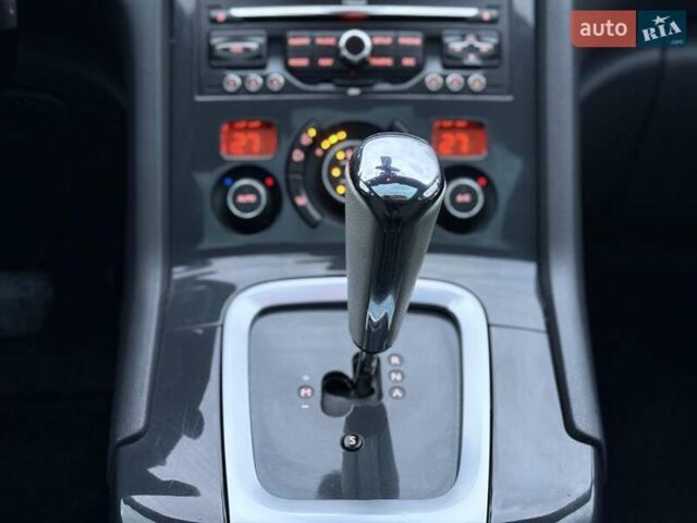 Синий Пежо 5008, объемом двигателя 1.56 л и пробегом 251 тыс. км за 6950 $, фото 83 на Automoto.ua