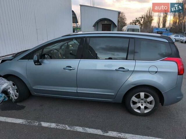 Синий Пежо 5008, объемом двигателя 2 л и пробегом 199 тыс. км за 6500 $, фото 1 на Automoto.ua
