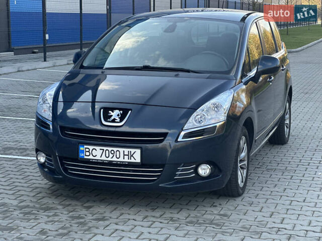 Синій Пежо 5008, об'ємом двигуна 1.56 л та пробігом 203 тис. км за 8900 $, фото 1 на Automoto.ua