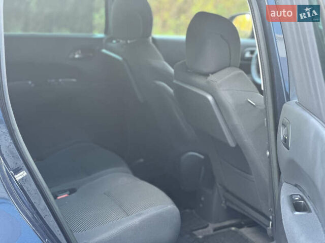 Синій Пежо 5008, об'ємом двигуна 1.56 л та пробігом 203 тис. км за 8900 $, фото 15 на Automoto.ua