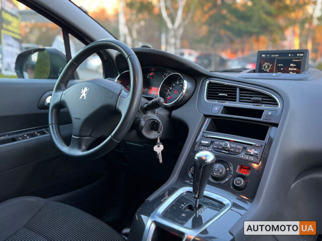 Синий Пежо 5008, объемом двигателя 1.6 л и пробегом 234 тыс. км за 9400 $, фото 9 на Automoto.ua