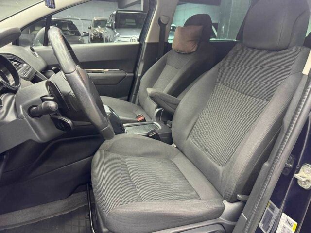 Синий Пежо 5008, объемом двигателя 1.6 л и пробегом 264 тыс. км за 10700 $, фото 6 на Automoto.ua