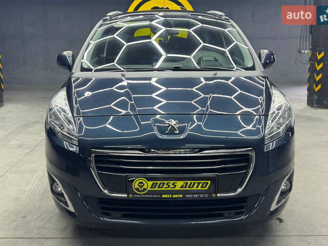 Синий Пежо 5008, объемом двигателя 1.56 л и пробегом 264 тыс. км за 10700 $, фото 1 на Automoto.ua