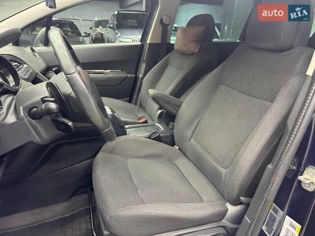 Синий Пежо 5008, объемом двигателя 1.56 л и пробегом 264 тыс. км за 10700 $, фото 9 на Automoto.ua