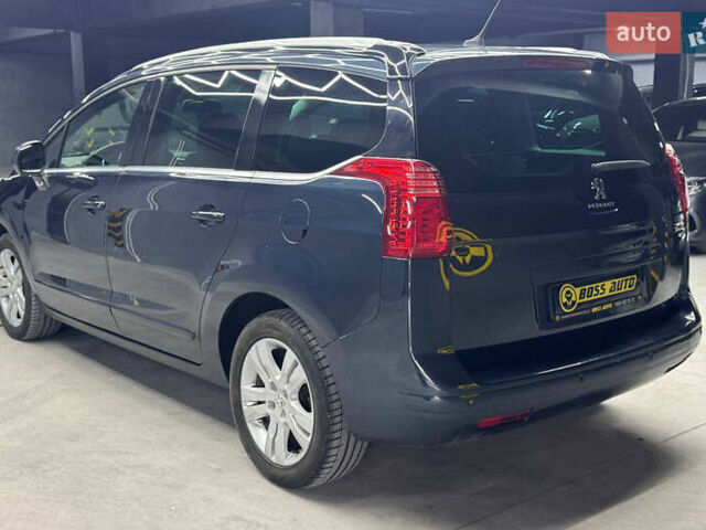 Синий Пежо 5008, объемом двигателя 1.56 л и пробегом 264 тыс. км за 10700 $, фото 3 на Automoto.ua