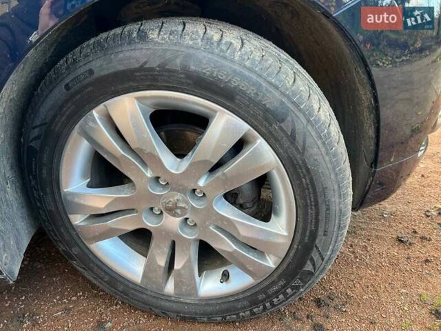 Пежо 5008 2009 в Львове на Automoto.ua Синий Пежо 5008, объемом двигателя 1.56 л и пробегом 215 тыс. км за 7400 $, фото 4 на Automoto.ua