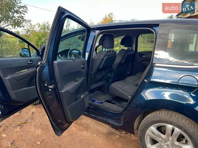 Пежо 5008 2009 в Львове на Automoto.ua Синий Пежо 5008, объемом двигателя 1.56 л и пробегом 215 тыс. км за 7400 $, фото 11 на Automoto.ua