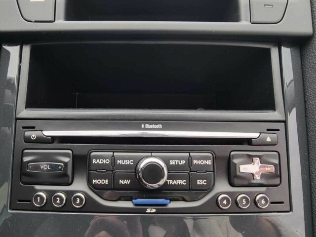 Синий Пежо 5008, объемом двигателя 1.6 л и пробегом 210 тыс. км за 7199 $, фото 9 на Automoto.ua