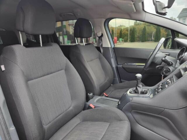 Синий Пежо 5008, объемом двигателя 1.6 л и пробегом 210 тыс. км за 7199 $, фото 7 на Automoto.ua