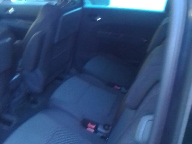 Синий Пежо 5008, объемом двигателя 1.6 л и пробегом 216 тыс. км за 9000 $, фото 7 на Automoto.ua