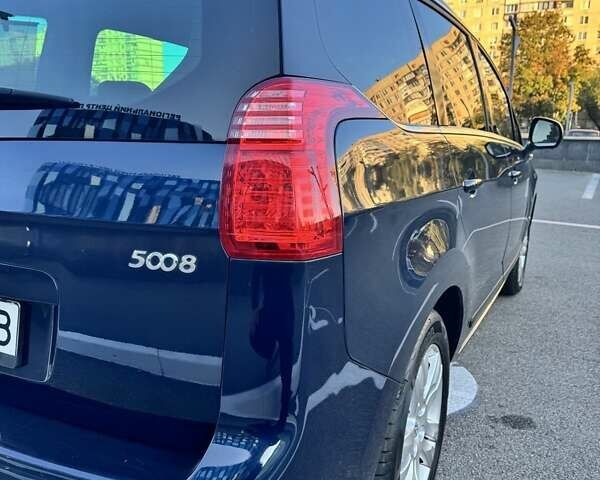 Синий Пежо 5008, объемом двигателя 1.6 л и пробегом 208 тыс. км за 7700 $, фото 29 на Automoto.ua