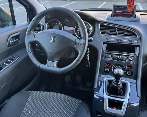 Синий Пежо 5008, объемом двигателя 1.6 л и пробегом 208 тыс. км за 7700 $, фото 95 на Automoto.ua