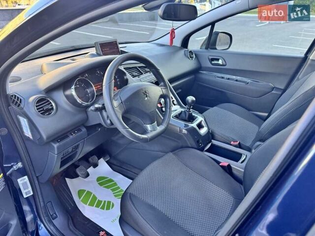 Синий Пежо 5008, объемом двигателя 1.6 л и пробегом 208 тыс. км за 7700 $, фото 50 на Automoto.ua
