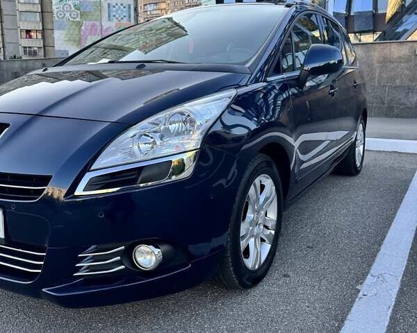 Синий Пежо 5008, объемом двигателя 1.6 л и пробегом 208 тыс. км за 7700 $, фото 6 на Automoto.ua