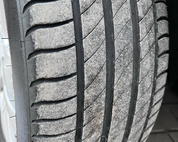 Синий Пежо 5008, объемом двигателя 1.6 л и пробегом 200 тыс. км за 8300 $, фото 17 на Automoto.ua