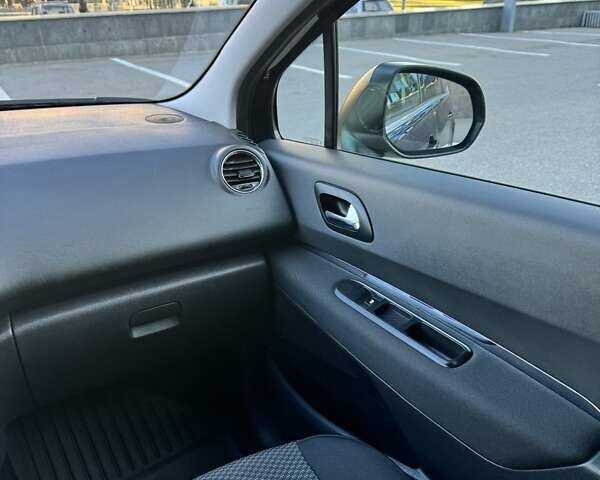 Синий Пежо 5008, объемом двигателя 1.6 л и пробегом 208 тыс. км за 7700 $, фото 101 на Automoto.ua