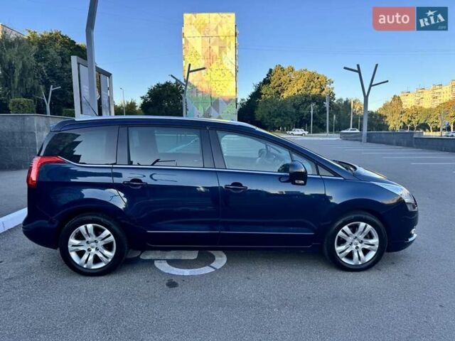 Синий Пежо 5008, объемом двигателя 1.6 л и пробегом 208 тыс. км за 7700 $, фото 21 на Automoto.ua