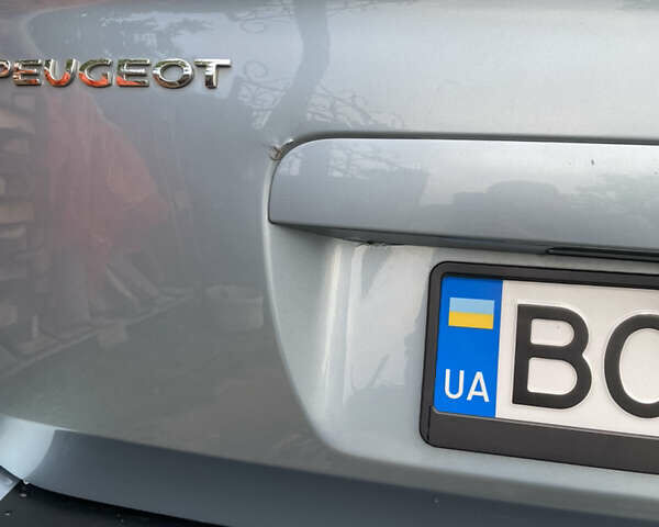 Синій Пежо 5008, об'ємом двигуна 1.56 л та пробігом 236 тис. км за 7600 $, фото 40 на Automoto.ua