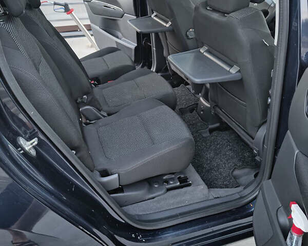 Синий Пежо 5008, объемом двигателя 2 л и пробегом 268 тыс. км за 10800 $, фото 13 на Automoto.ua