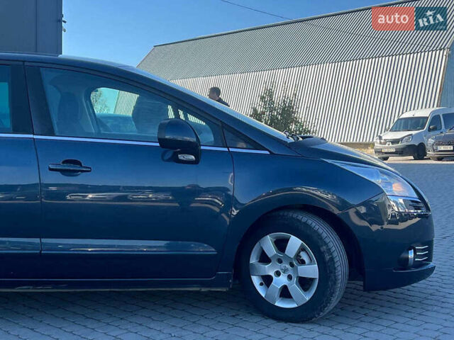 Пежо 5008 2012 в Львове на Automoto.ua Синий Пежо 5008, объемом двигателя 1.6 л и пробегом 260 тыс. км за 8390 $, фото 10 на Automoto.ua
