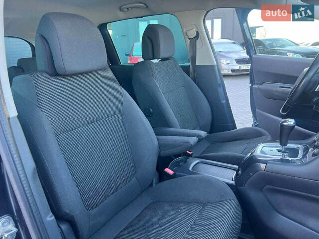 Пежо 5008 2012 в Львове на Automoto.ua Синий Пежо 5008, объемом двигателя 1.6 л и пробегом 260 тыс. км за 8390 $, фото 34 на Automoto.ua