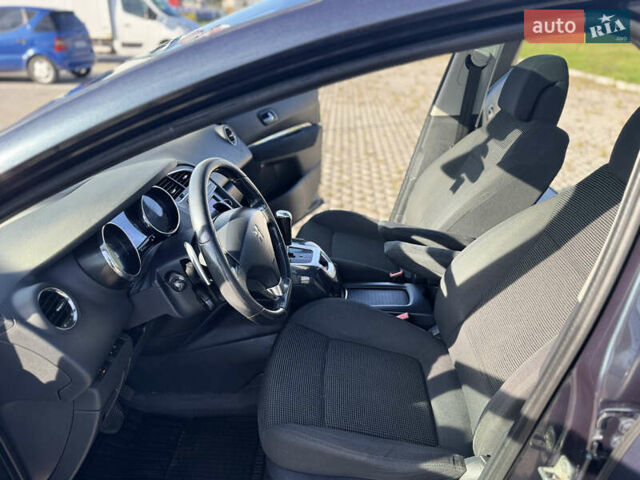 Синий Пежо 5008, объемом двигателя 1.6 л и пробегом 283 тыс. км за 7900 $, фото 10 на Automoto.ua