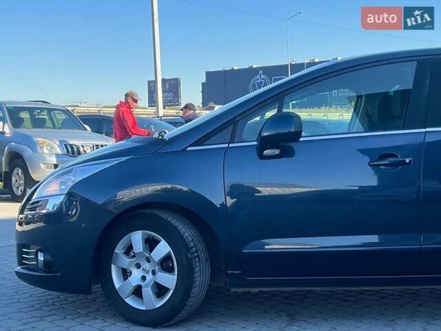 Пежо 5008 2012 в Львове на Automoto.ua Синий Пежо 5008, объемом двигателя 1.6 л и пробегом 260 тыс. км за 8390 $, фото 2 на Automoto.ua