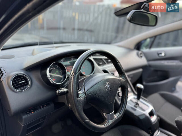 Синий Пежо 5008, объемом двигателя 1.6 л и пробегом 283 тыс. км за 8000 $, фото 21 на Automoto.ua