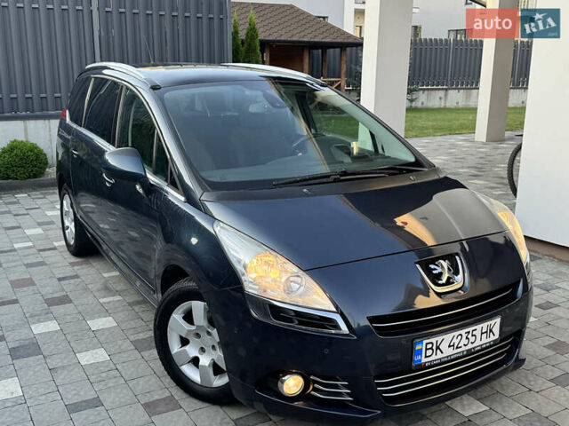 Синий Пежо 5008, объемом двигателя 1.6 л и пробегом 283 тыс. км за 8000 $, фото 5 на Automoto.ua