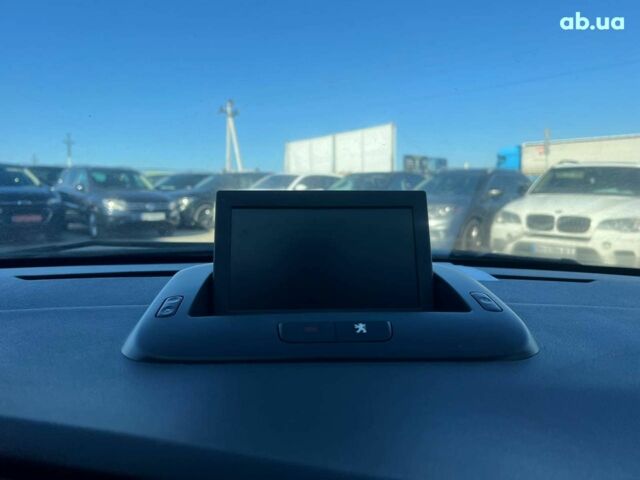 Синий Пежо 5008, объемом двигателя 1.6 л и пробегом 260 тыс. км за 8390 $, фото 24 на Automoto.ua