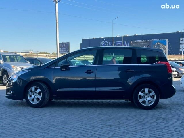 Синий Пежо 5008, объемом двигателя 1.6 л и пробегом 260 тыс. км за 8390 $, фото 3 на Automoto.ua