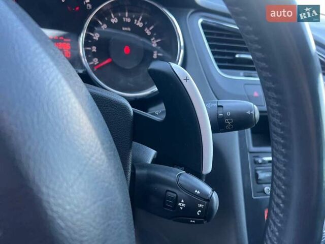 Пежо 5008 2012 в Львове на Automoto.ua Синий Пежо 5008, объемом двигателя 1.6 л и пробегом 260 тыс. км за 8390 $, фото 21 на Automoto.ua