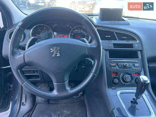 Пежо 5008 2012 в Львове на Automoto.ua Синий Пежо 5008, объемом двигателя 1.6 л и пробегом 260 тыс. км за 8390 $, фото 19 на Automoto.ua