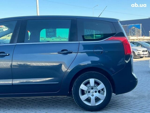 Синий Пежо 5008, объемом двигателя 1.6 л и пробегом 260 тыс. км за 8390 $, фото 4 на Automoto.ua