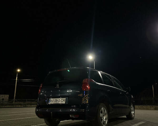 Синий Пежо 5008, объемом двигателя 1.56 л и пробегом 209 тыс. км за 11000 $, фото 1 на Automoto.ua