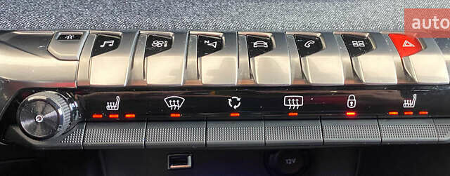 Синій Пежо 5008, об'ємом двигуна 1.5 л та пробігом 142 тис. км за 23450 $, фото 20 на Automoto.ua